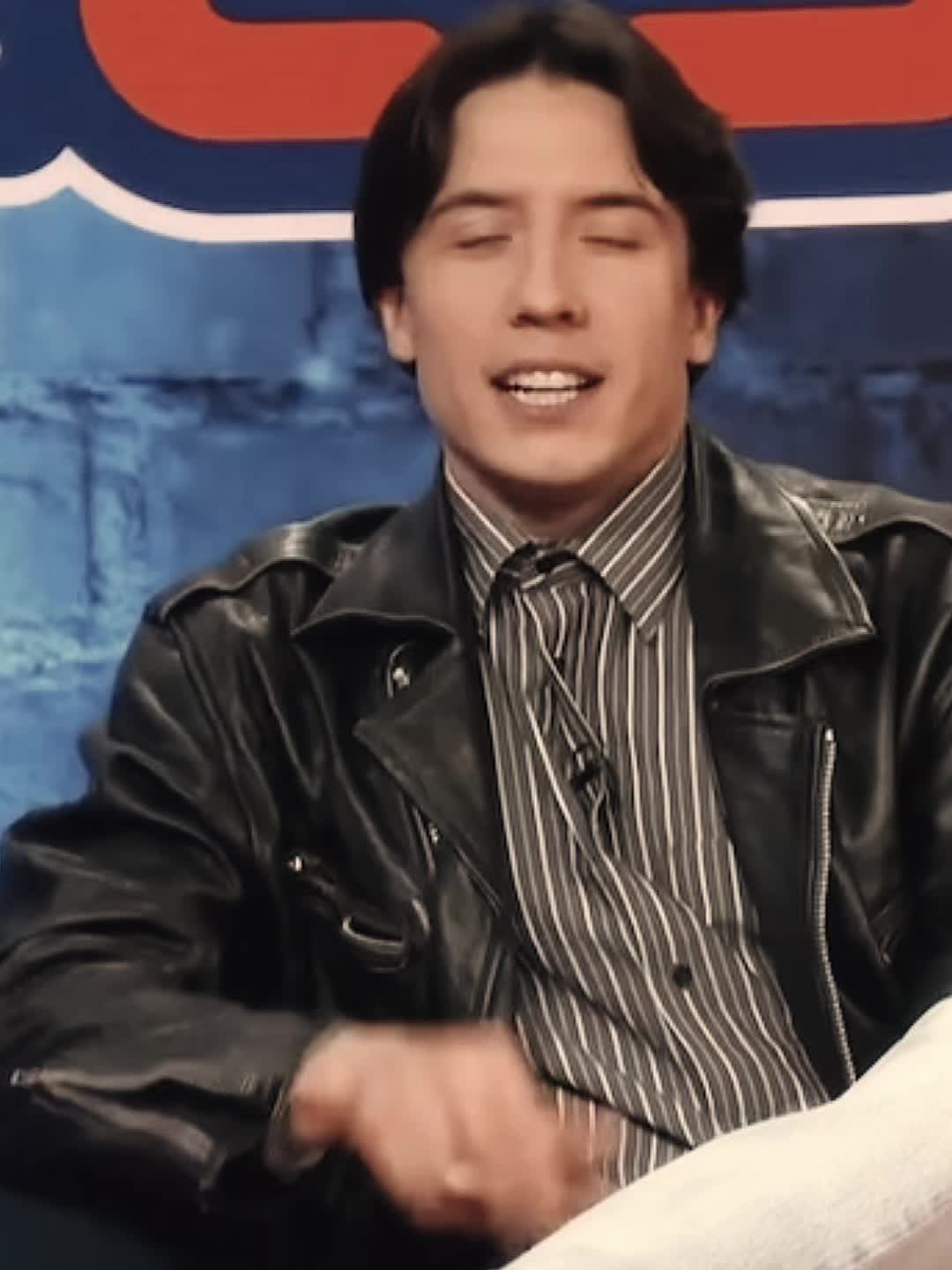 @๐ญ๐๐๐๐๐๐ ๐๐๐ ๐ซ.๐ฒ
