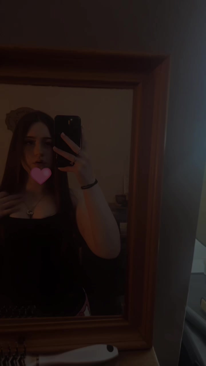 @ꨄ