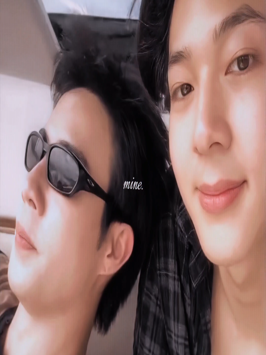 @ᴜɴᴅᴇʀ ᴛʜᴇ ᴢᴇᴇ