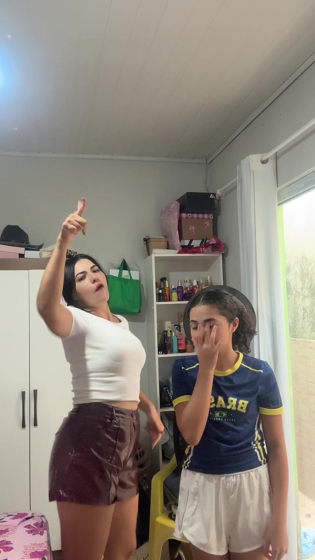 @Marcela