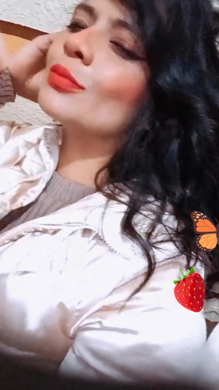 @liz cori🍓