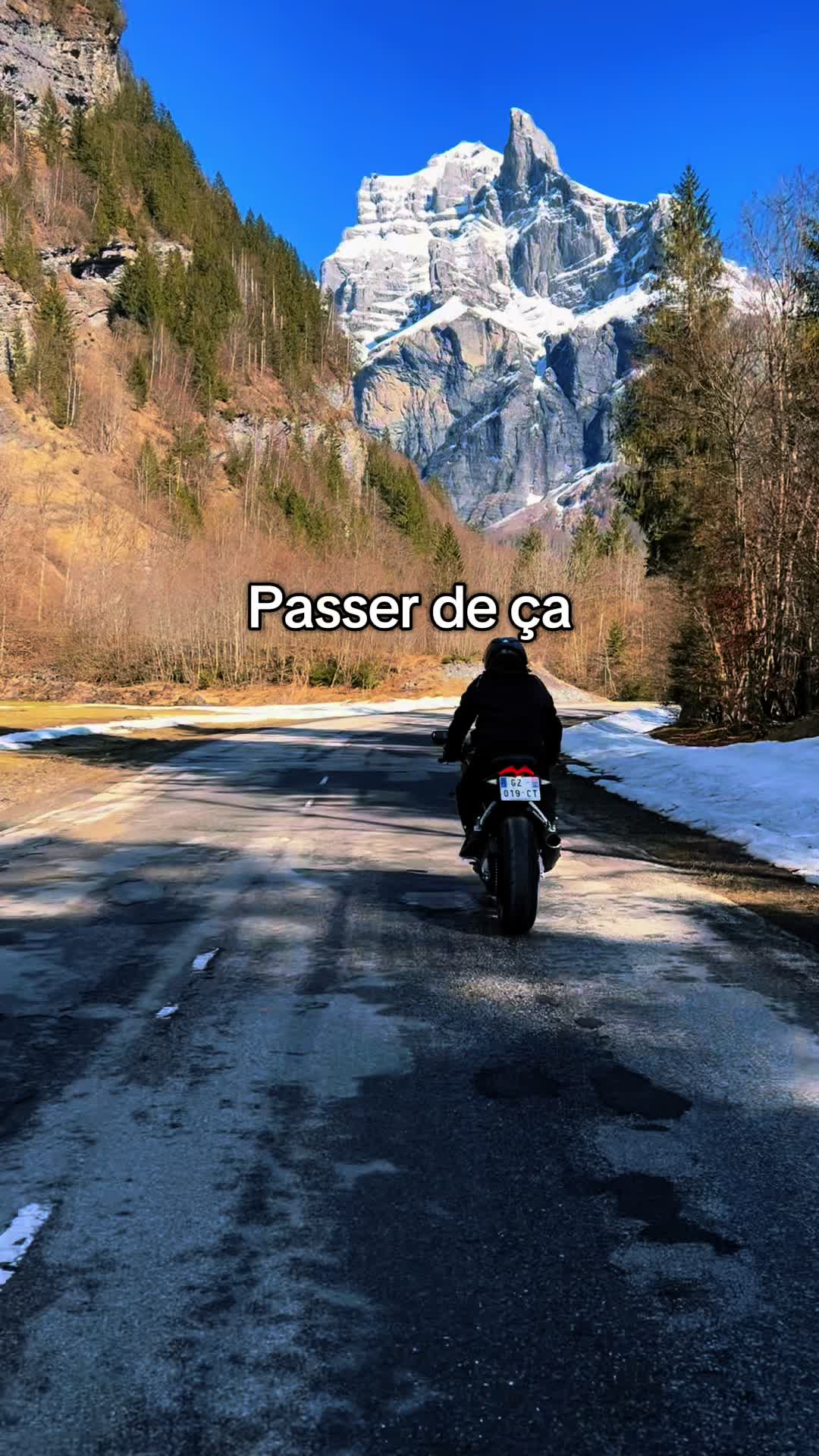 @Coralie 🏍️