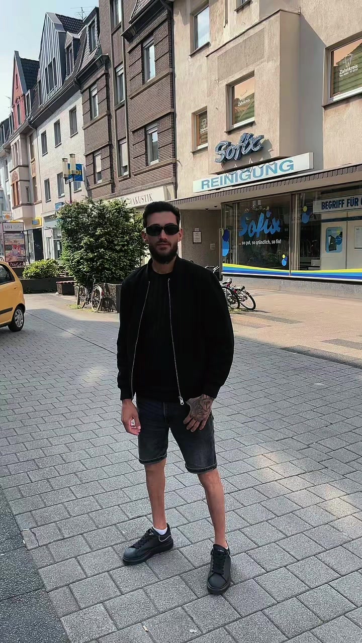 @Gylbert M.Nikolas