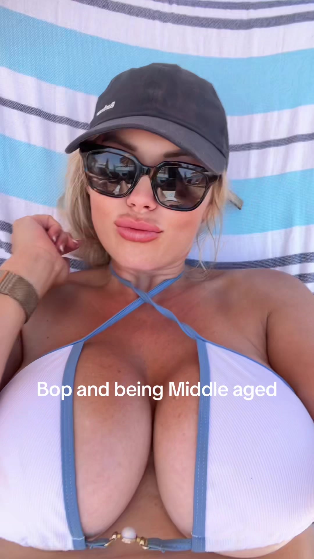 @Jenny Bond