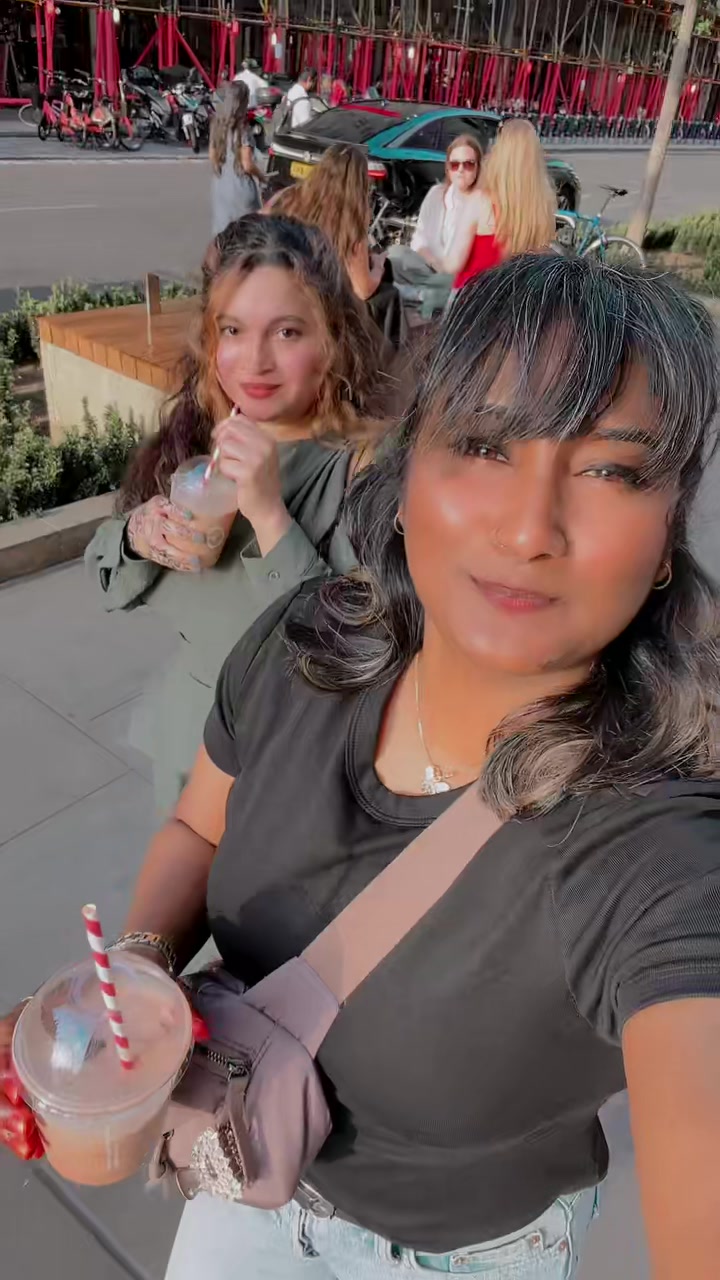 @Sujata🖤🇬🇧🇧🇩