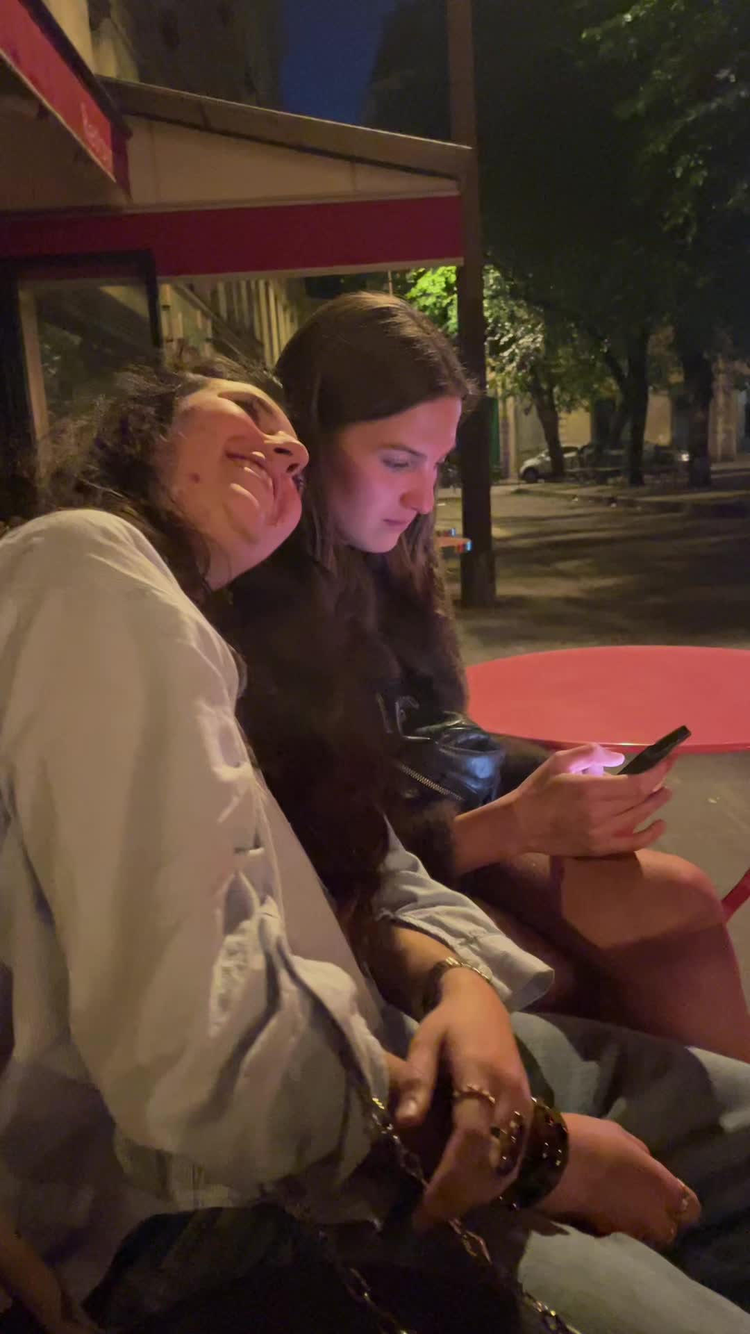 @Pialuxxx