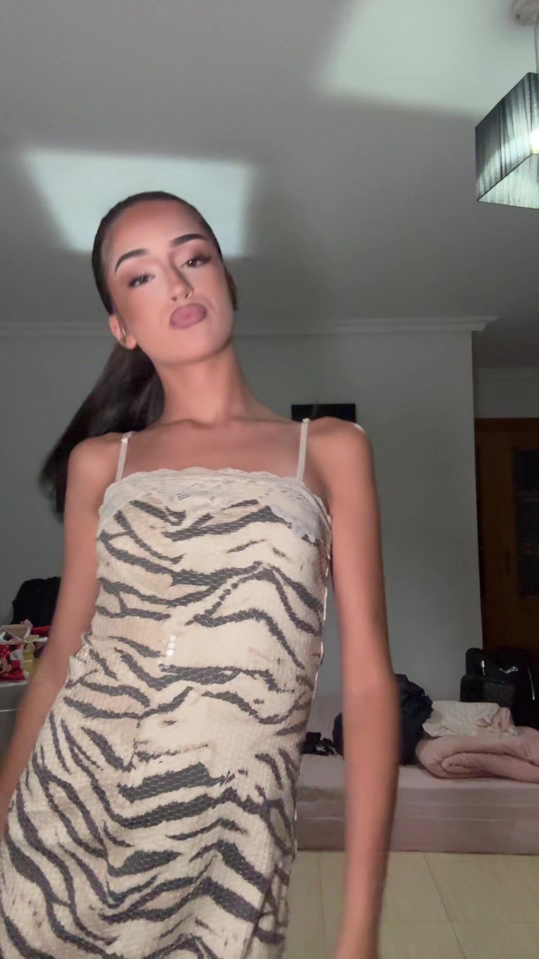 @chloecalvache_