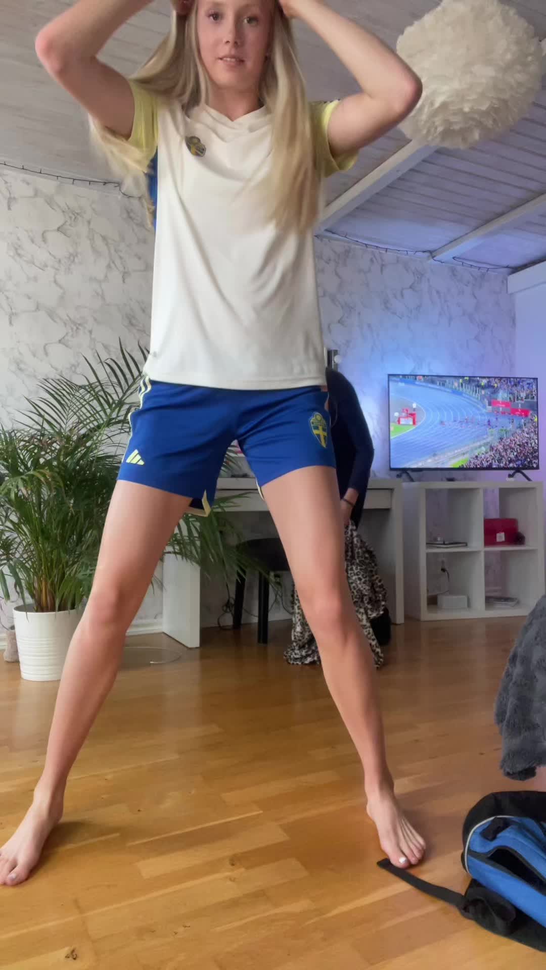 @𝒽ℯ𝒹𝓋𝒾𝑔