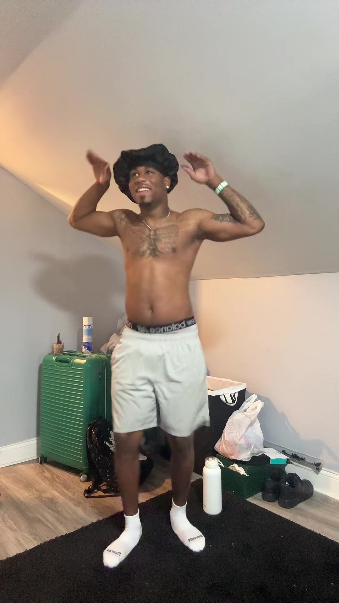@Desean Logan-Russell🫢🫱🏾