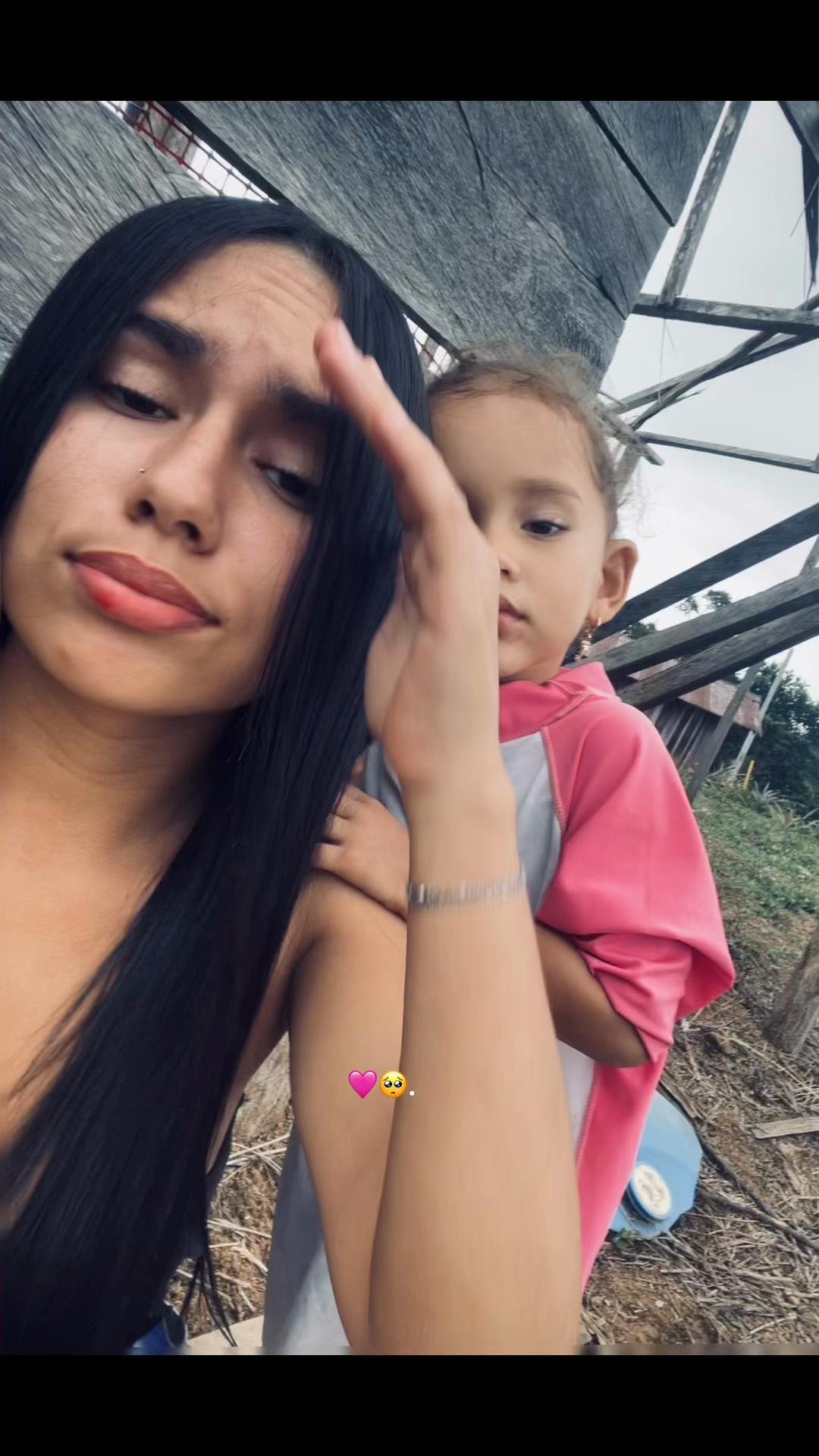 @Mar&iacute;a Alejandra