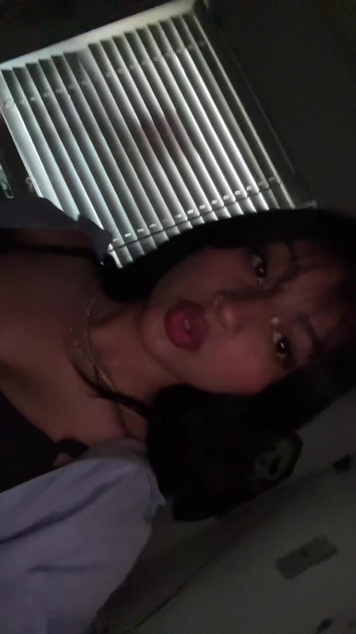 @Seleny_🦋🕸️