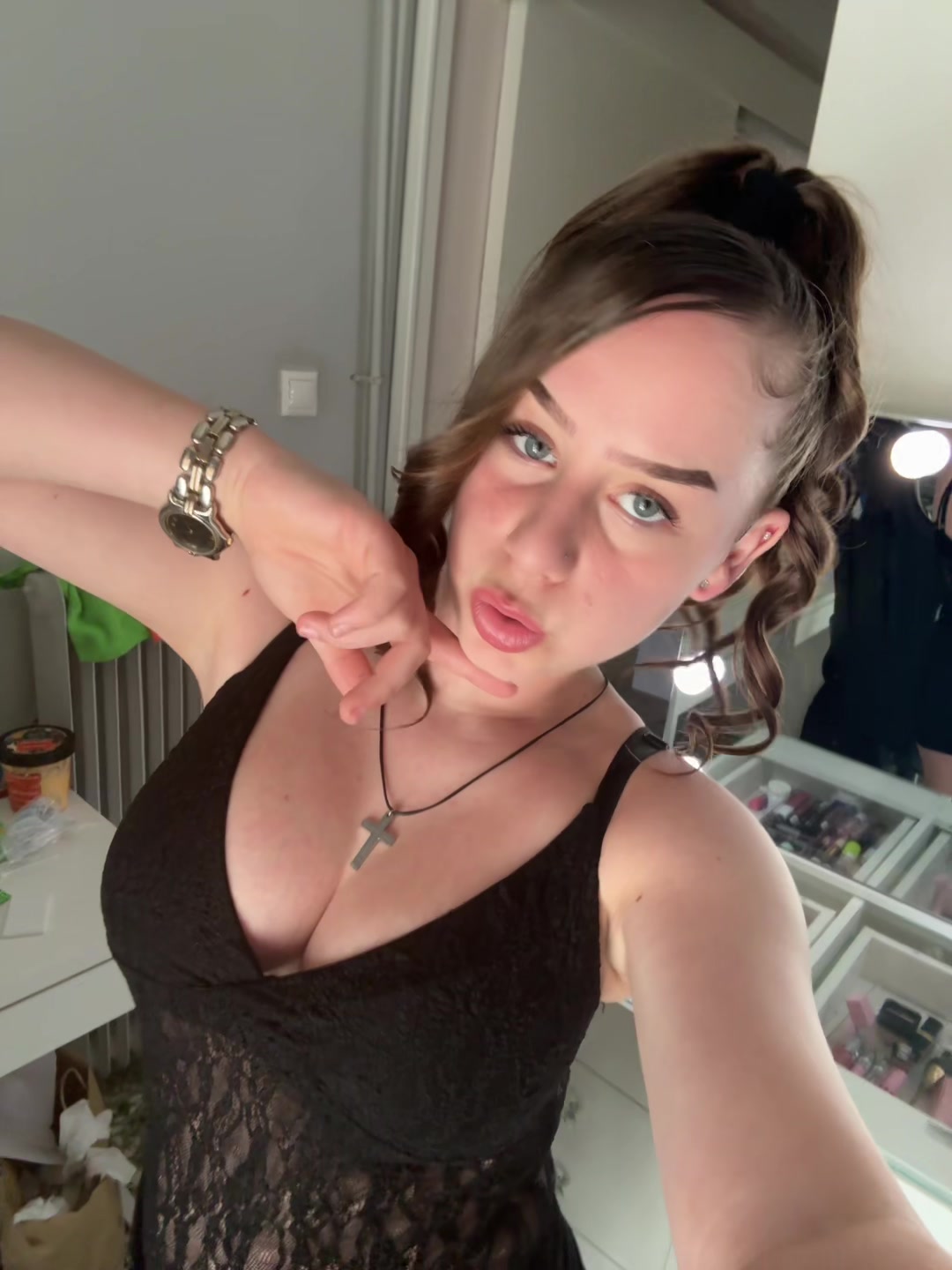 @𝒱𝒶𝓁𝒾𝒶𝒶