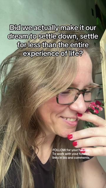 @Personal Futurist Essi Erika
