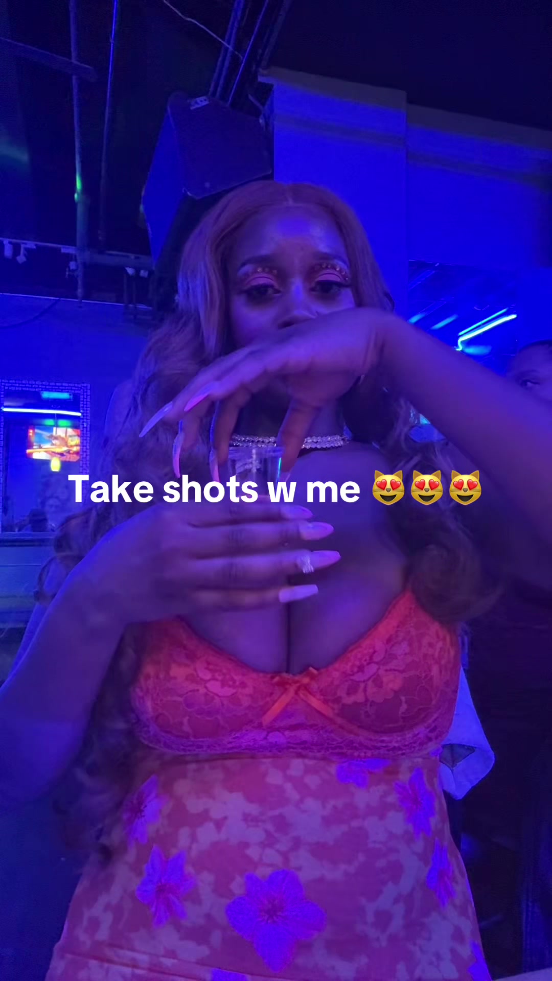 @Juliee