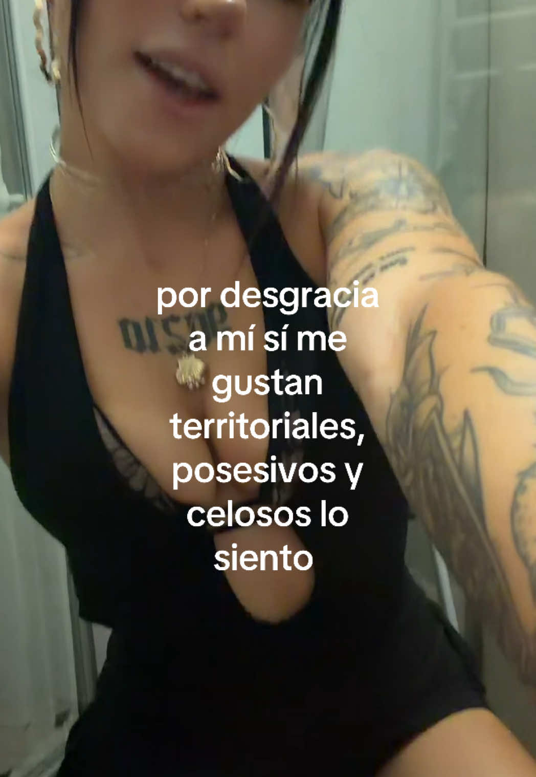 @d3lusi0n4l__