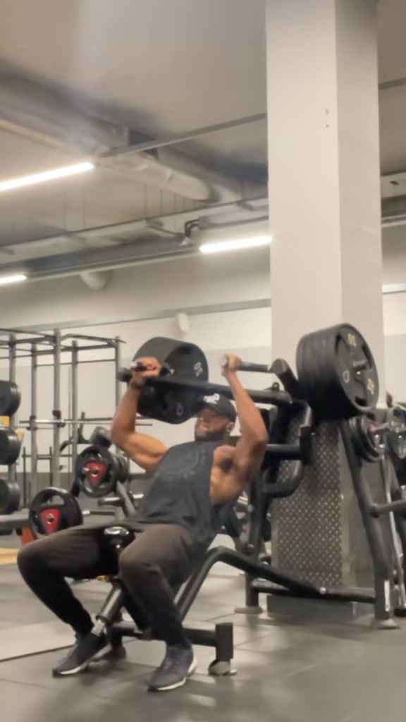 @HWRFITNESS