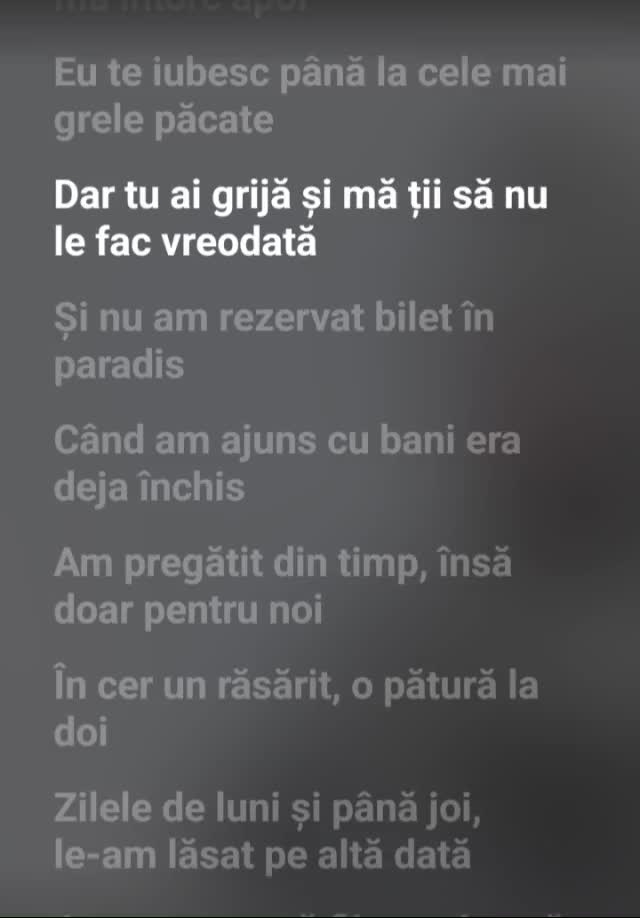 @🎧