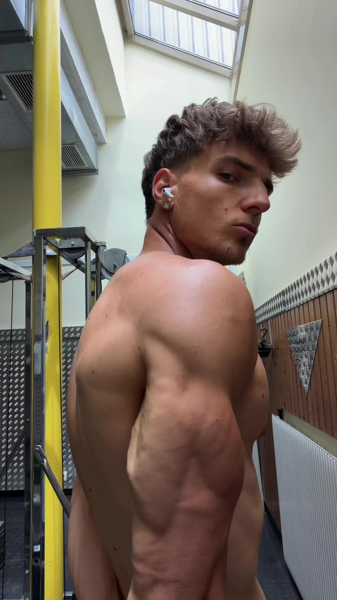 @Lucas Schmidt