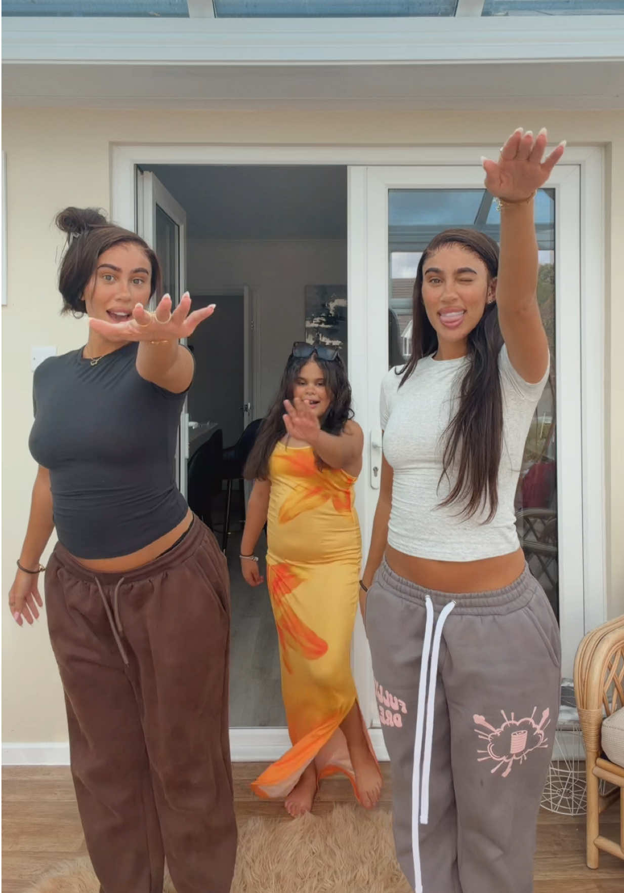 @Nel Twins