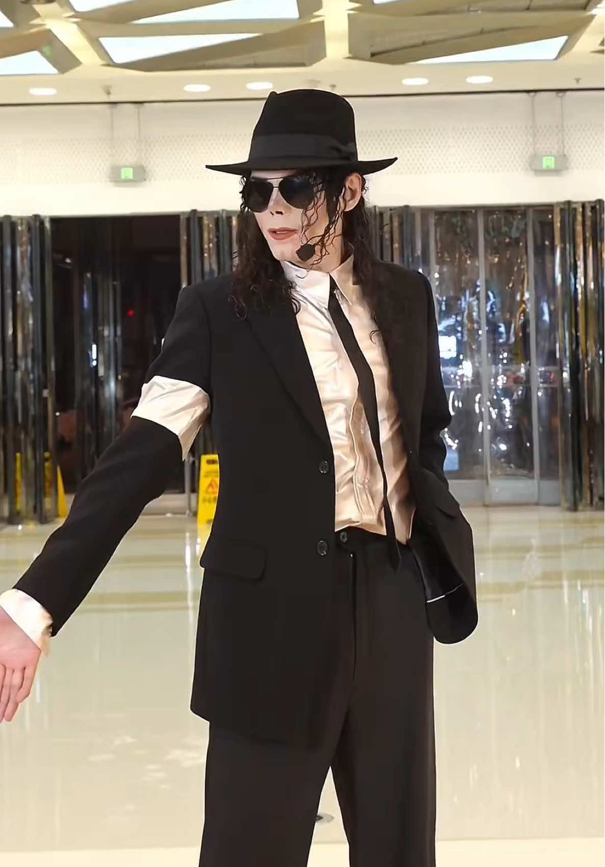 @MichaelJacksonCJ