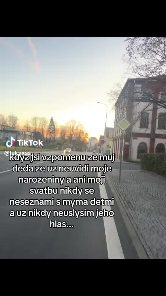 @💚💙Wanyy Wanča🖤❤