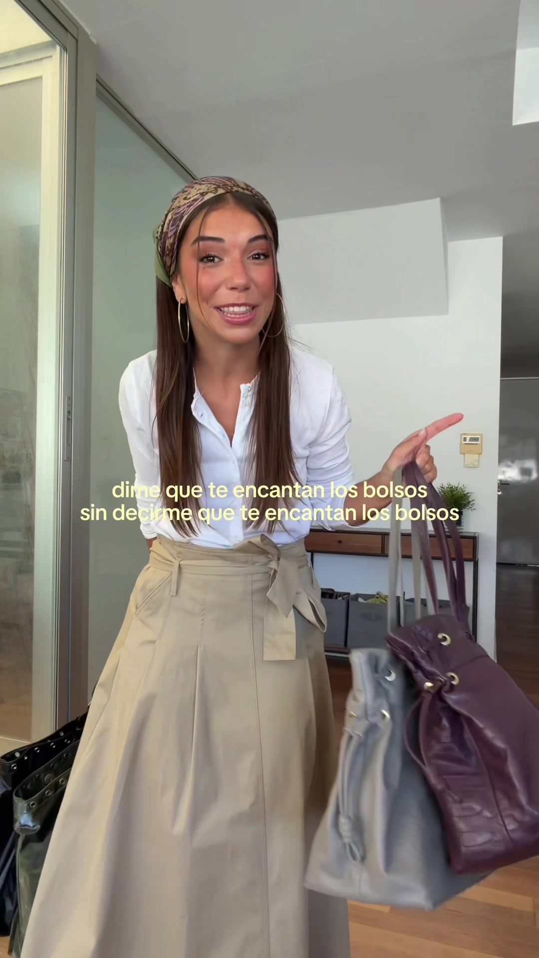 @Elena Gortari
