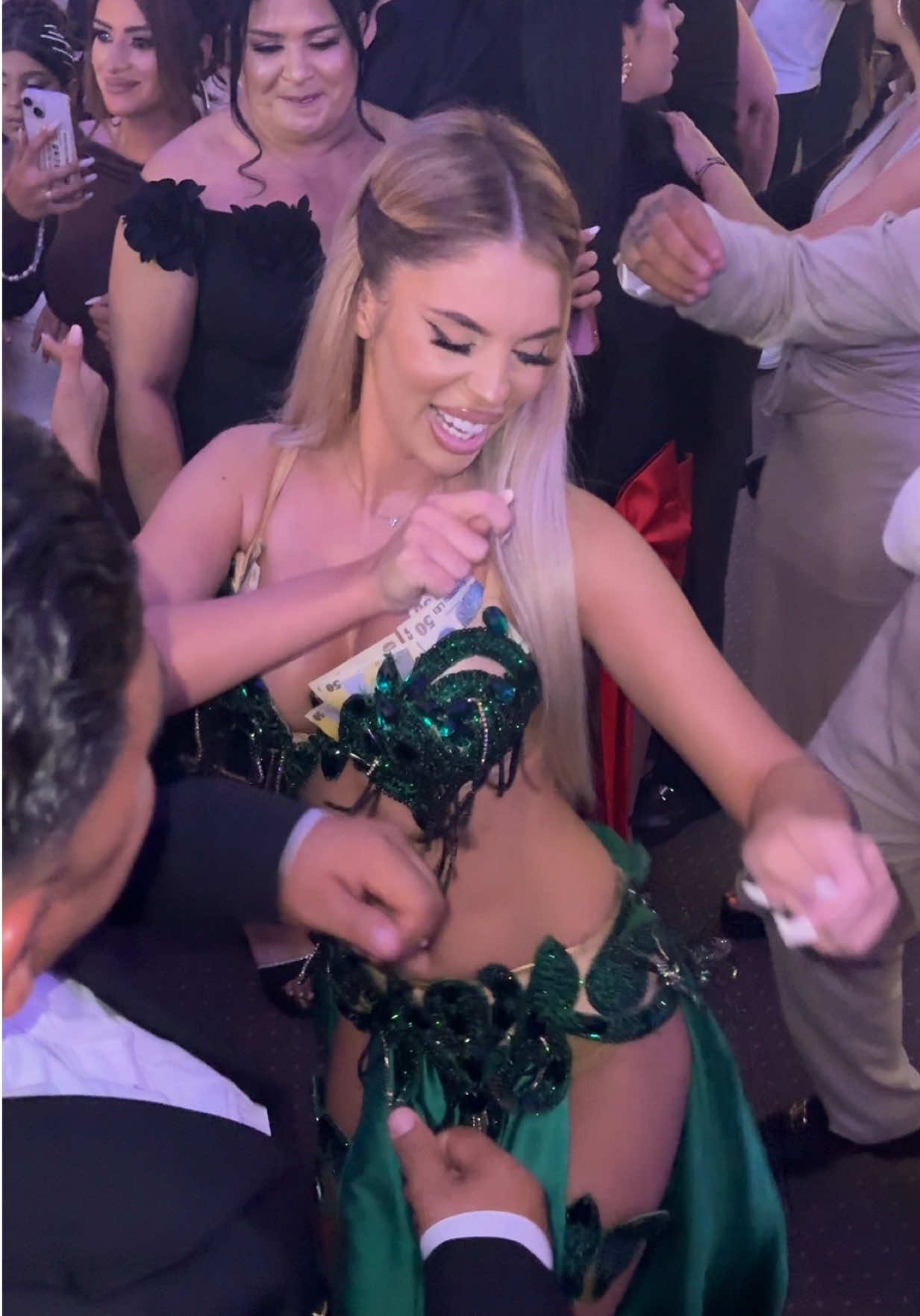 @Bianca Gabriela | Bellydance