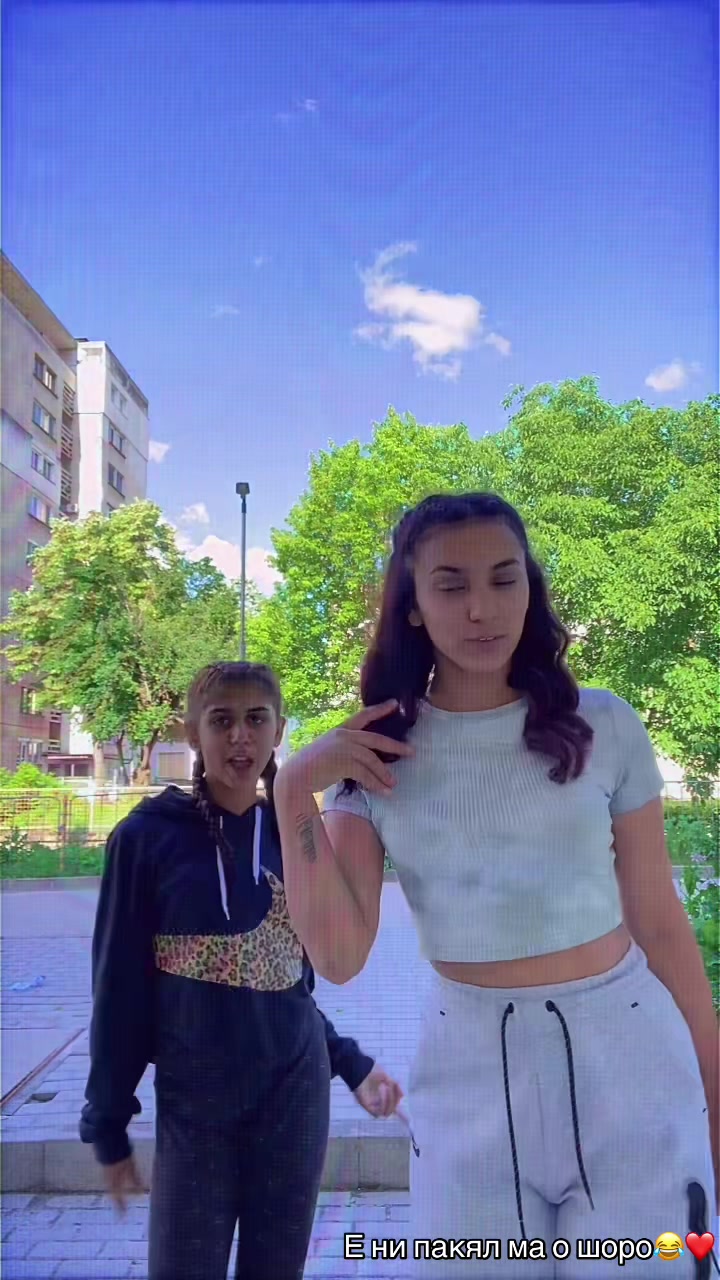 @🖤