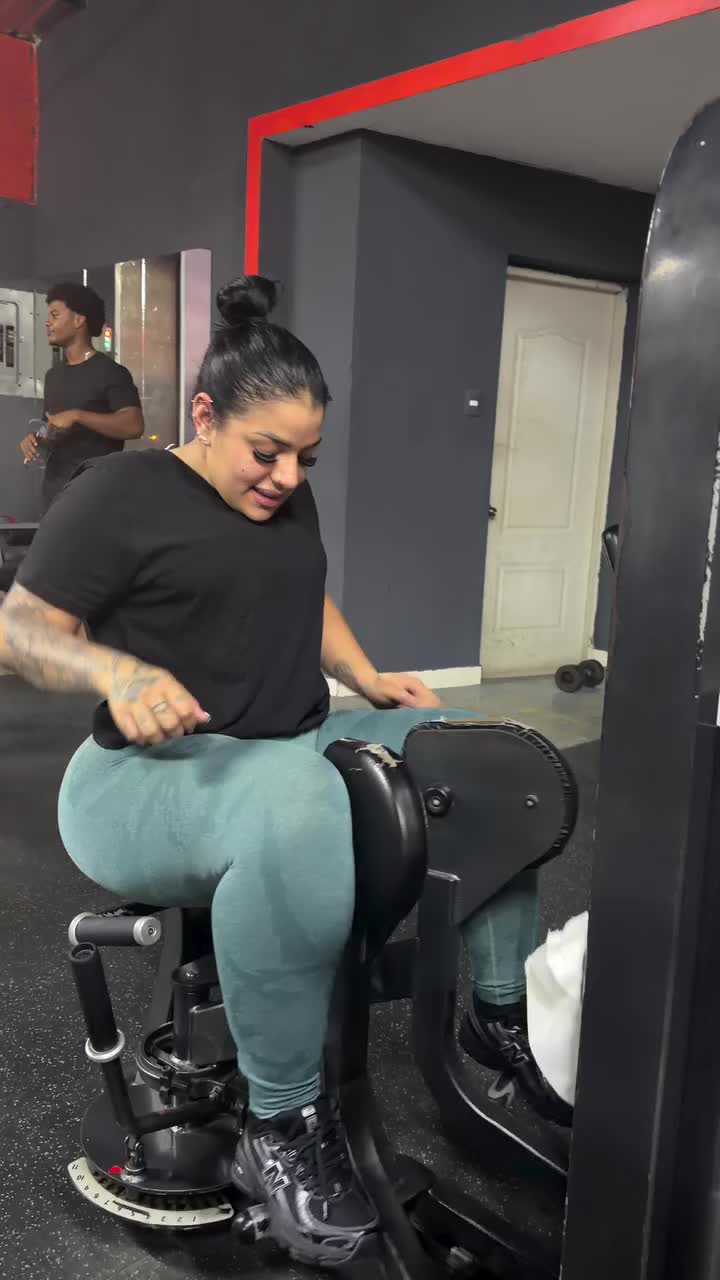 @Zuleikadoll0
