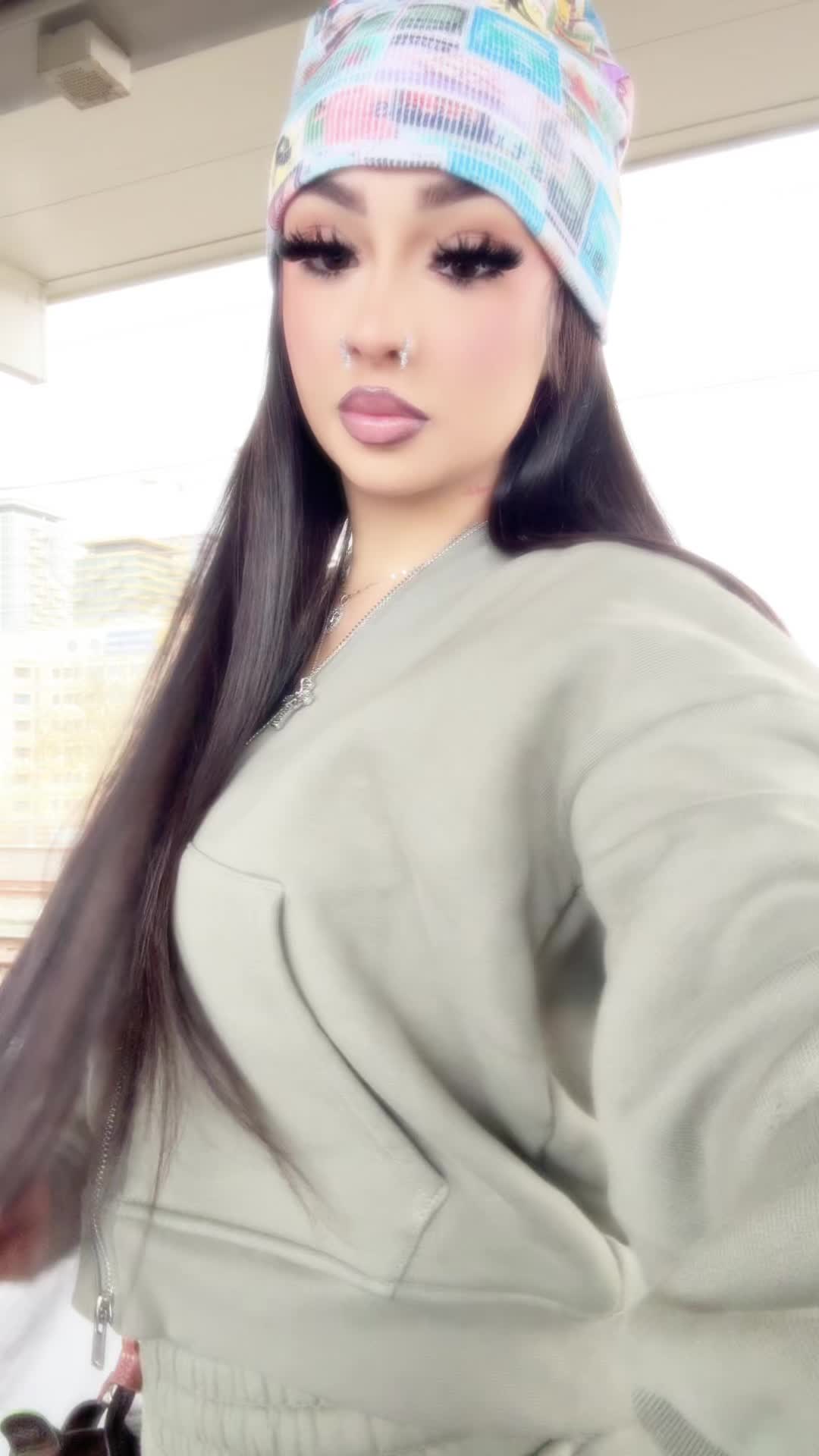@realbadxo