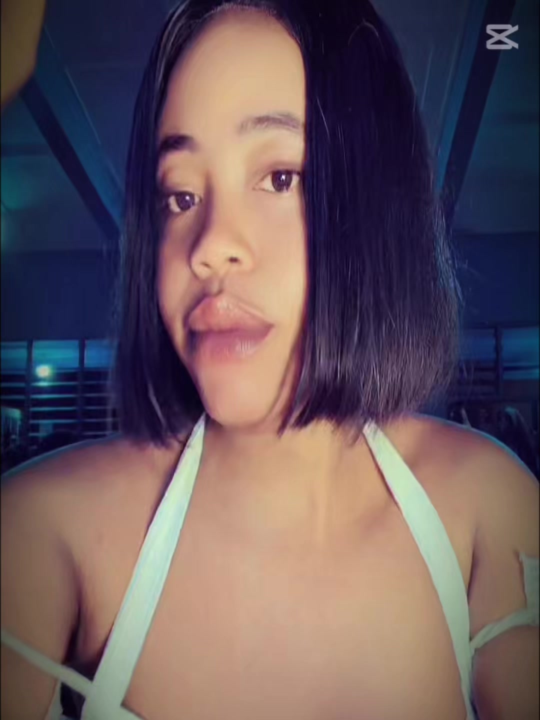@Madam Bronii🤭🤍💎👩🏫🌎