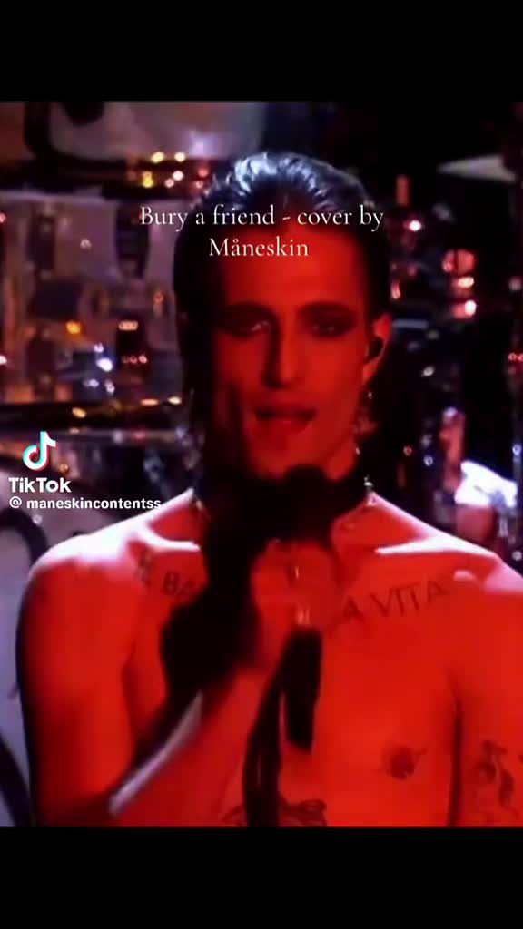 @M&aring;neskin_Fanpage1