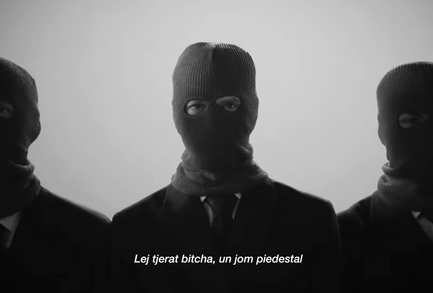 @C l l e v i o
