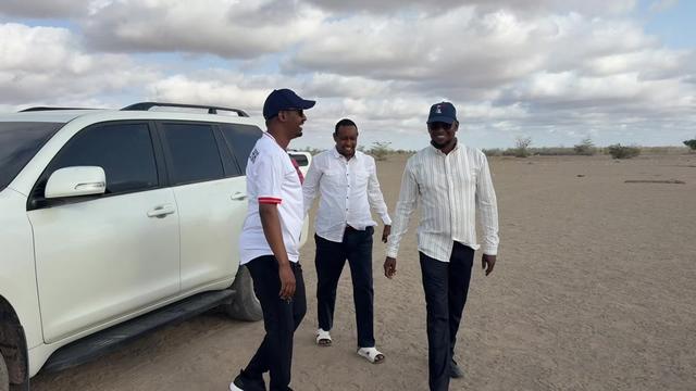 @Mohamed Baaruud Hussein