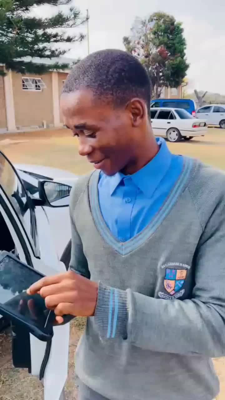 @Sebolelo Ratlhagana
