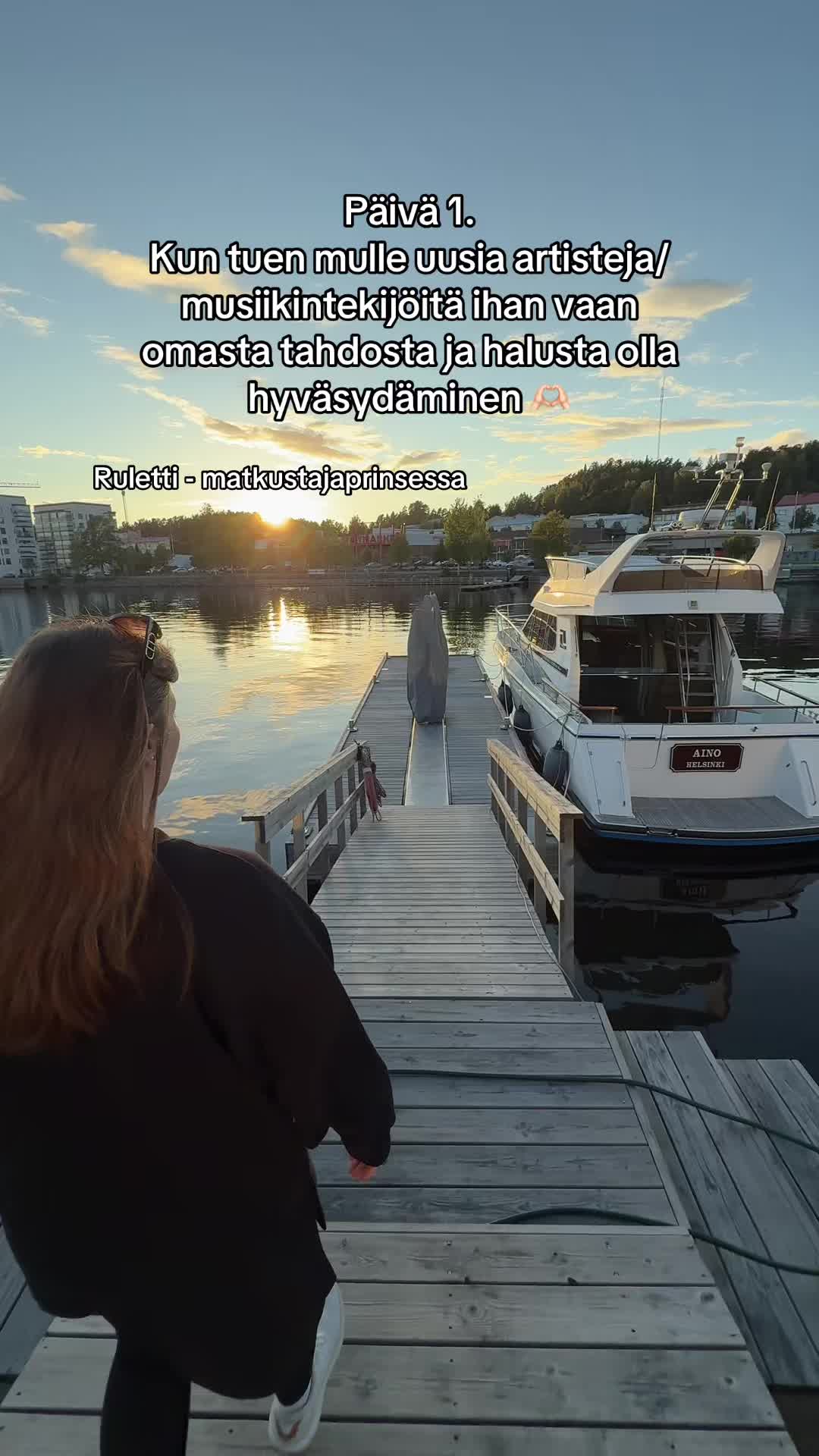 @RonjaJosefiina