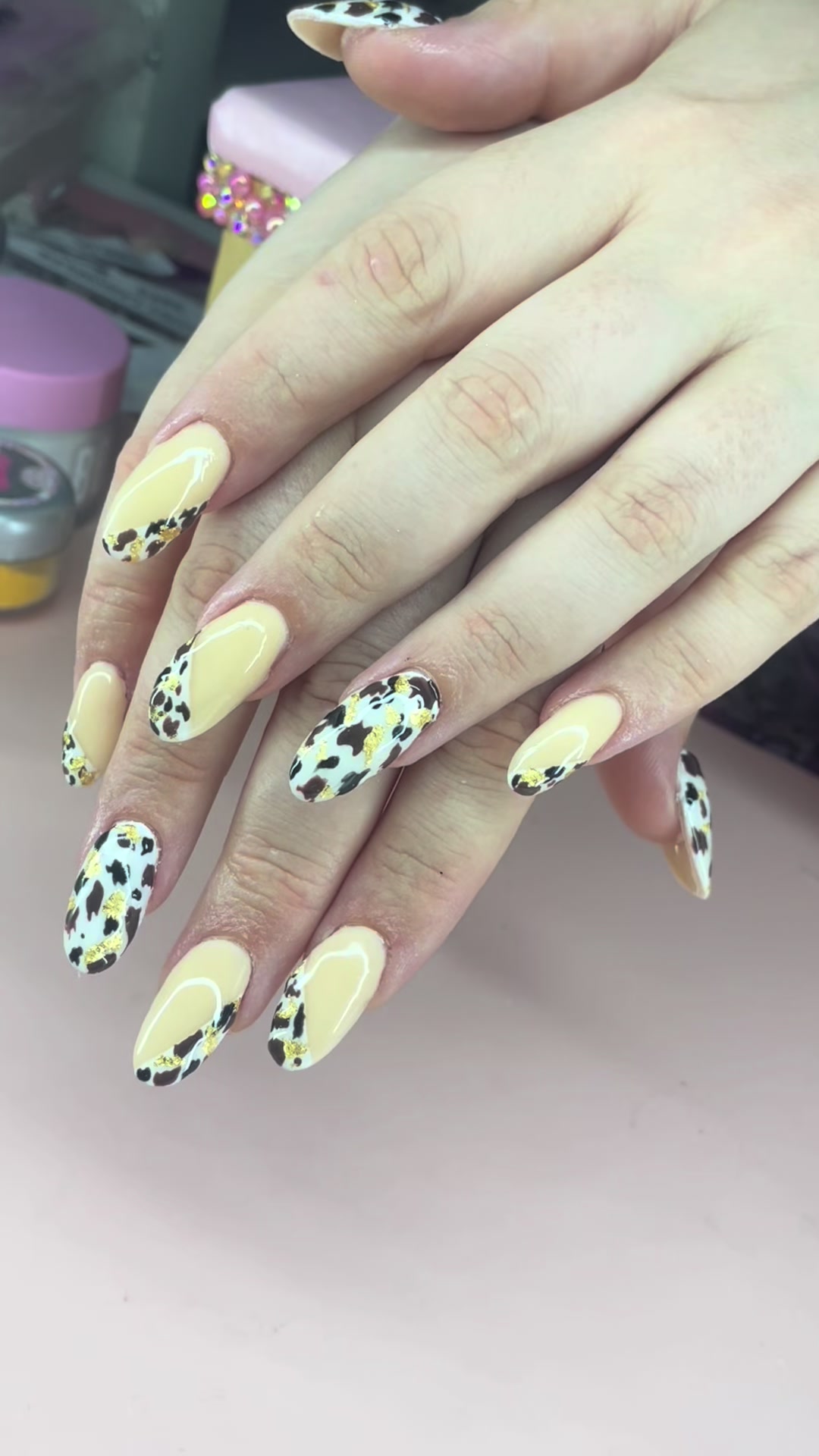 @Havva's Nails