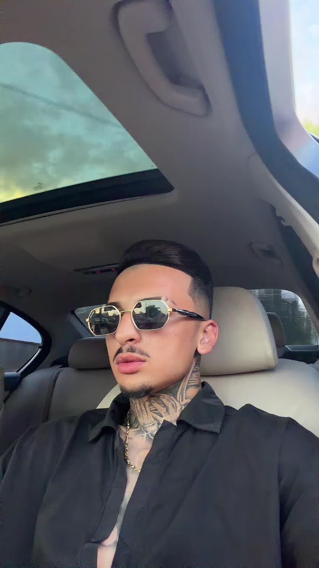 @Lazăr666