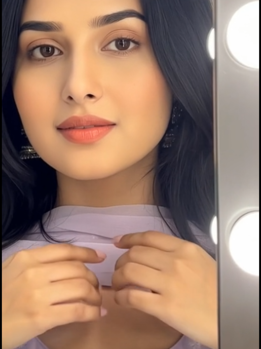 @Riya Khan