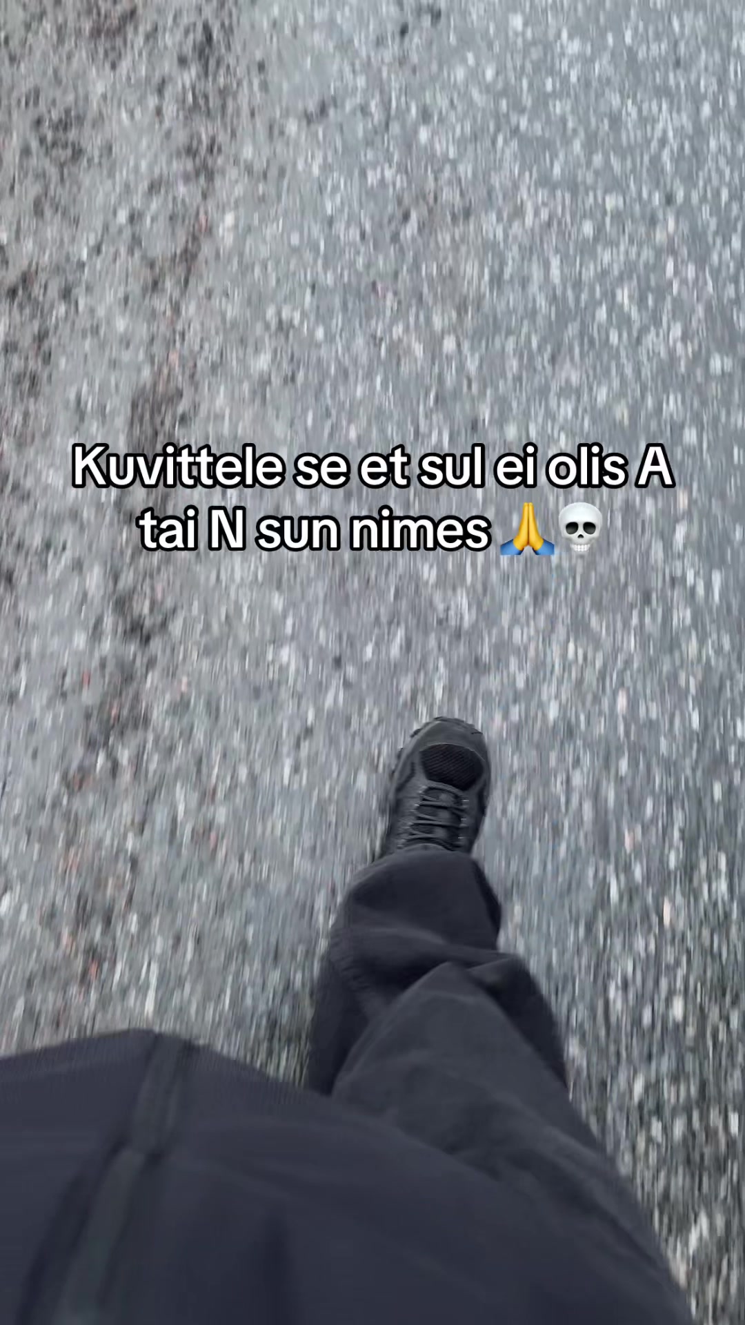 @Pullis