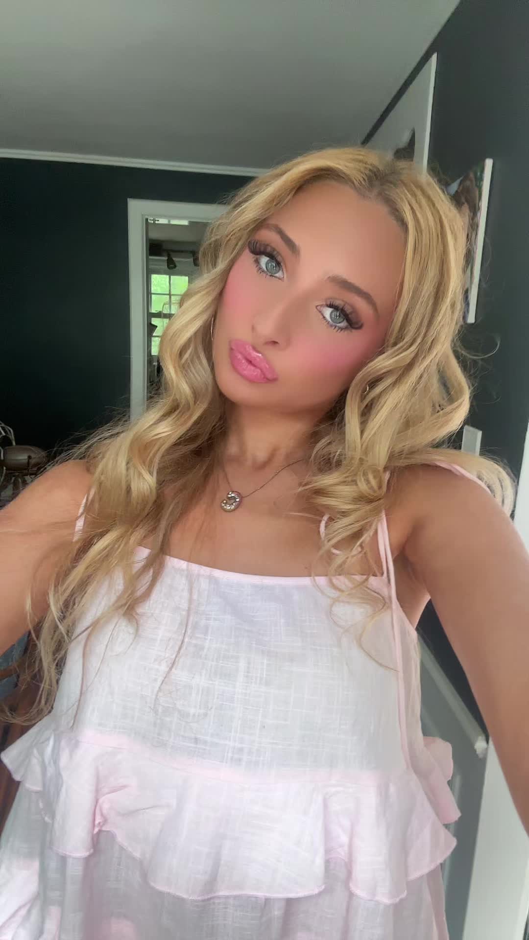 @charlottelane
