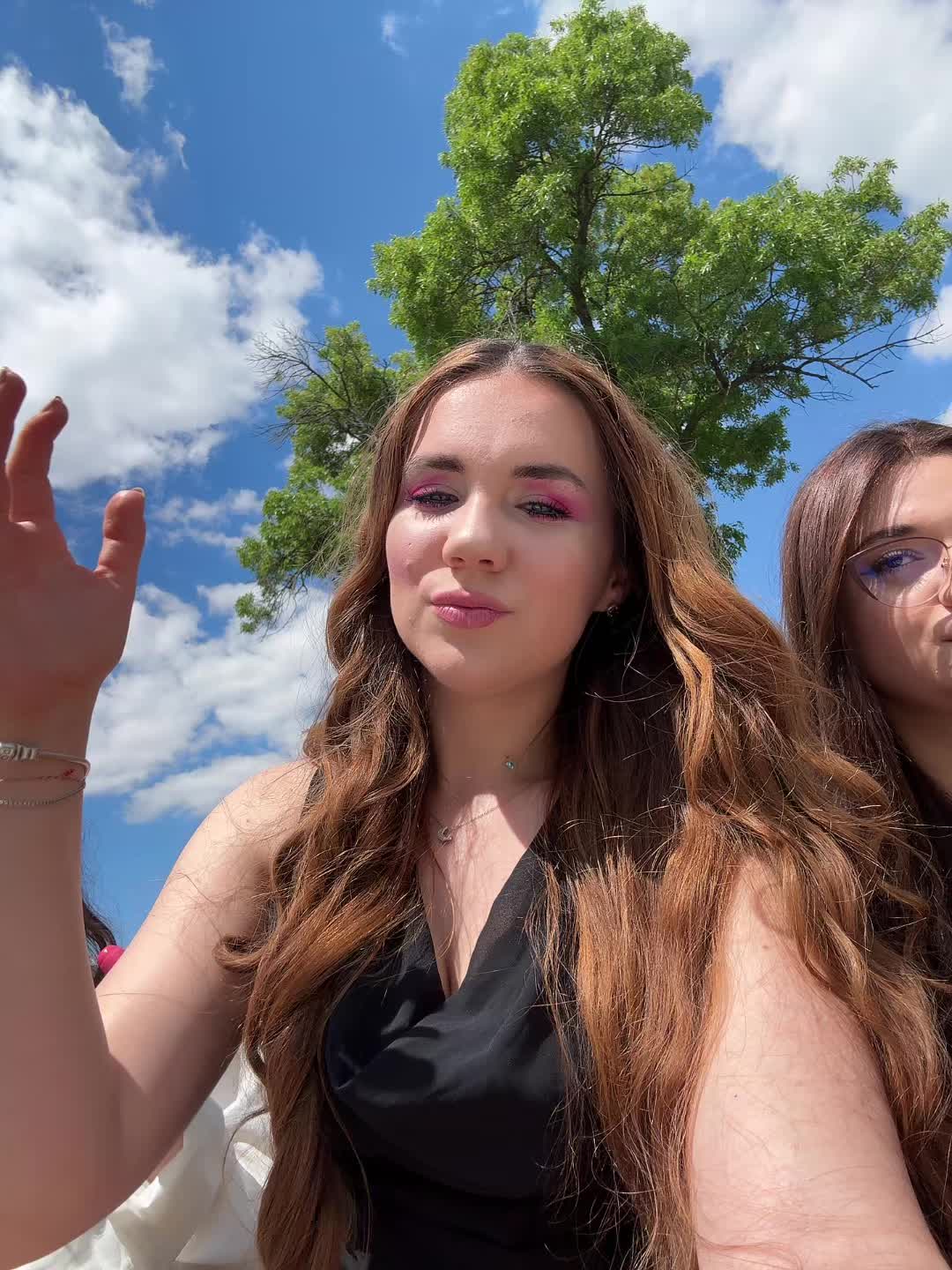 @_deniiiiz