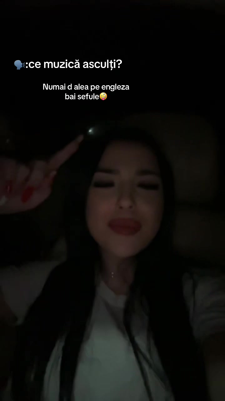 @Ramona Albei🦋