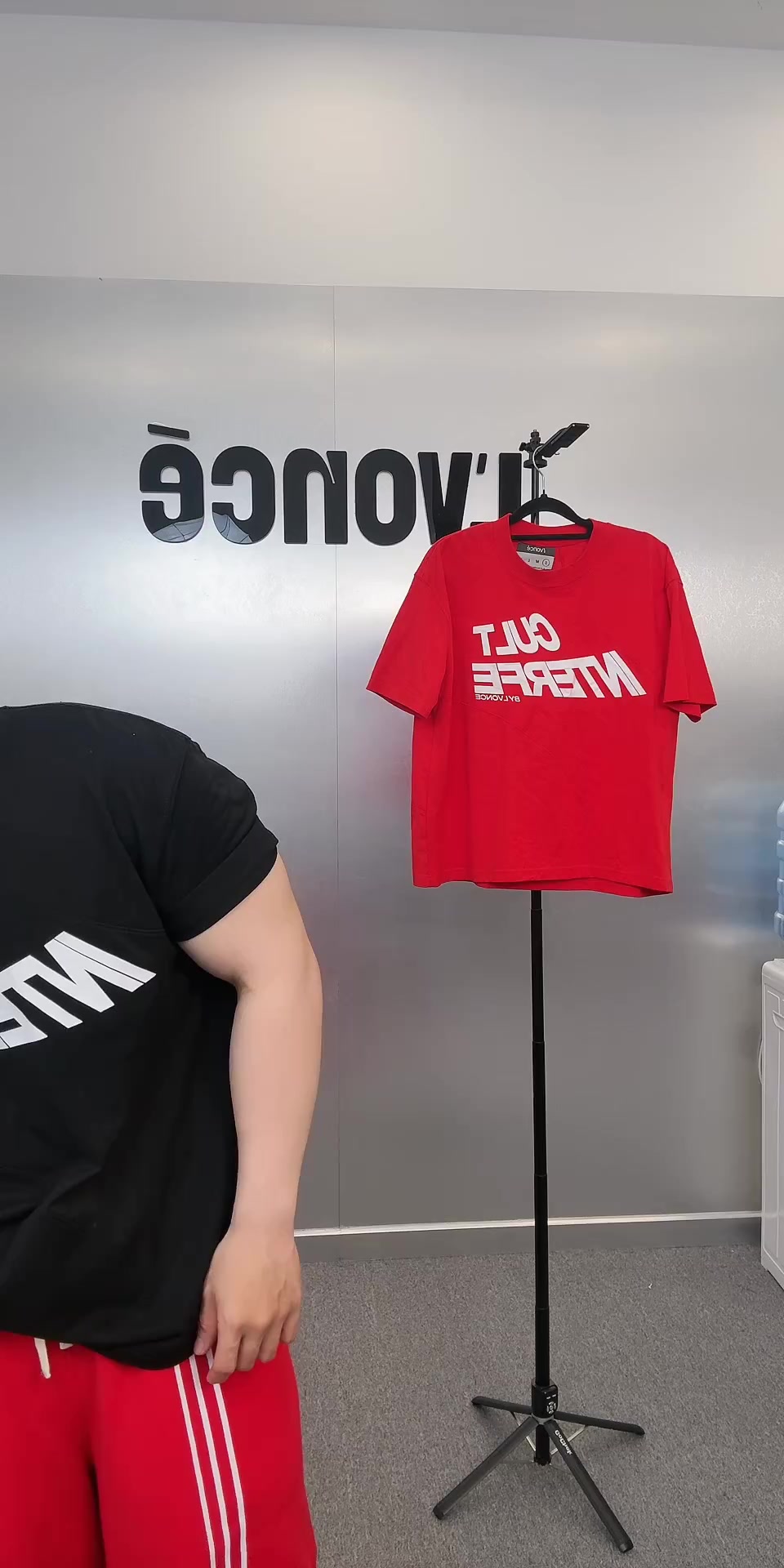 @L'Voncé
