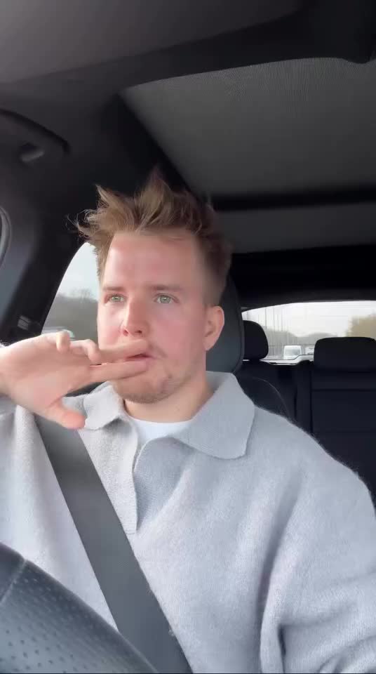 @kayeffancrew