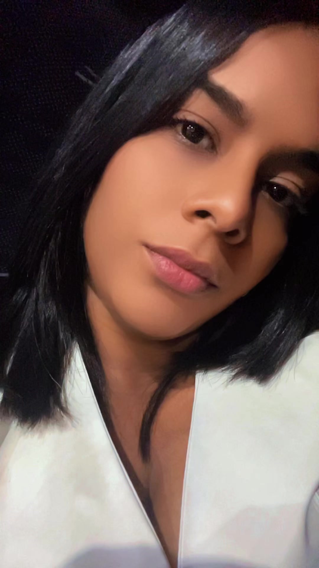 @damnelsy