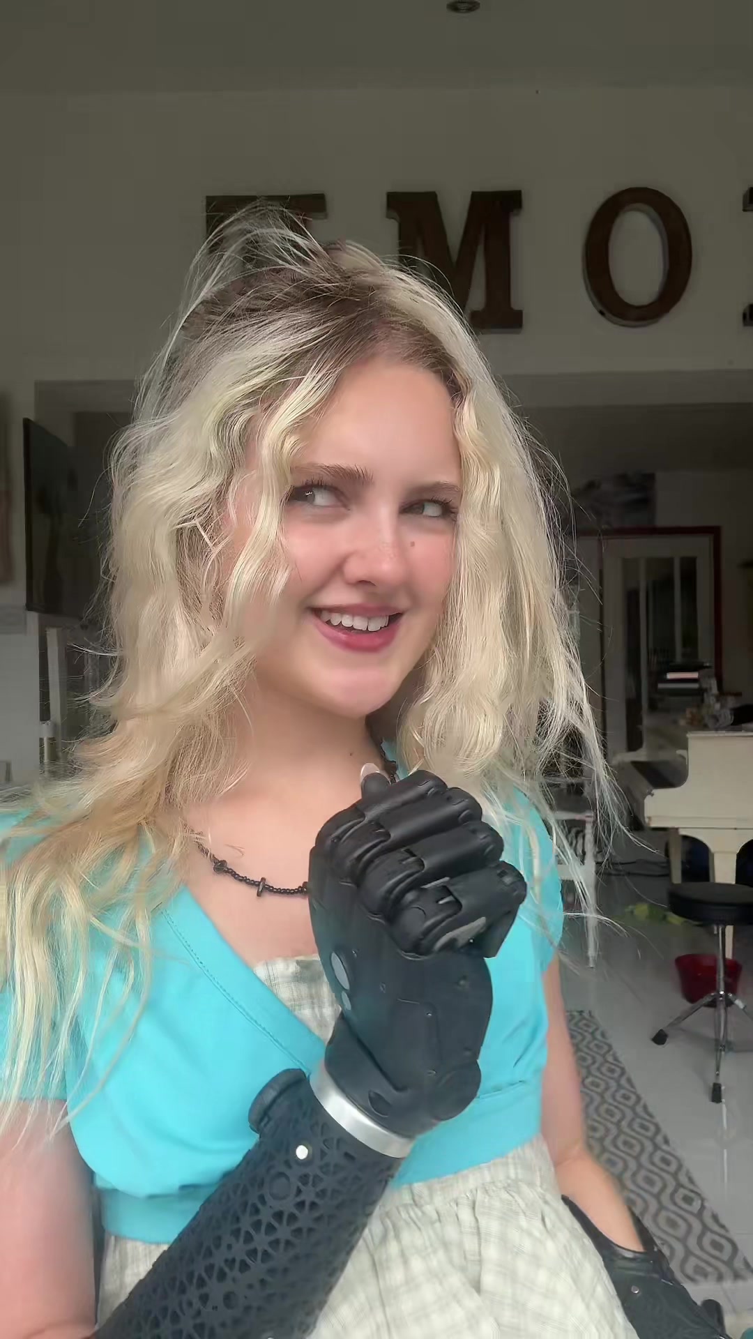 @tillylockey