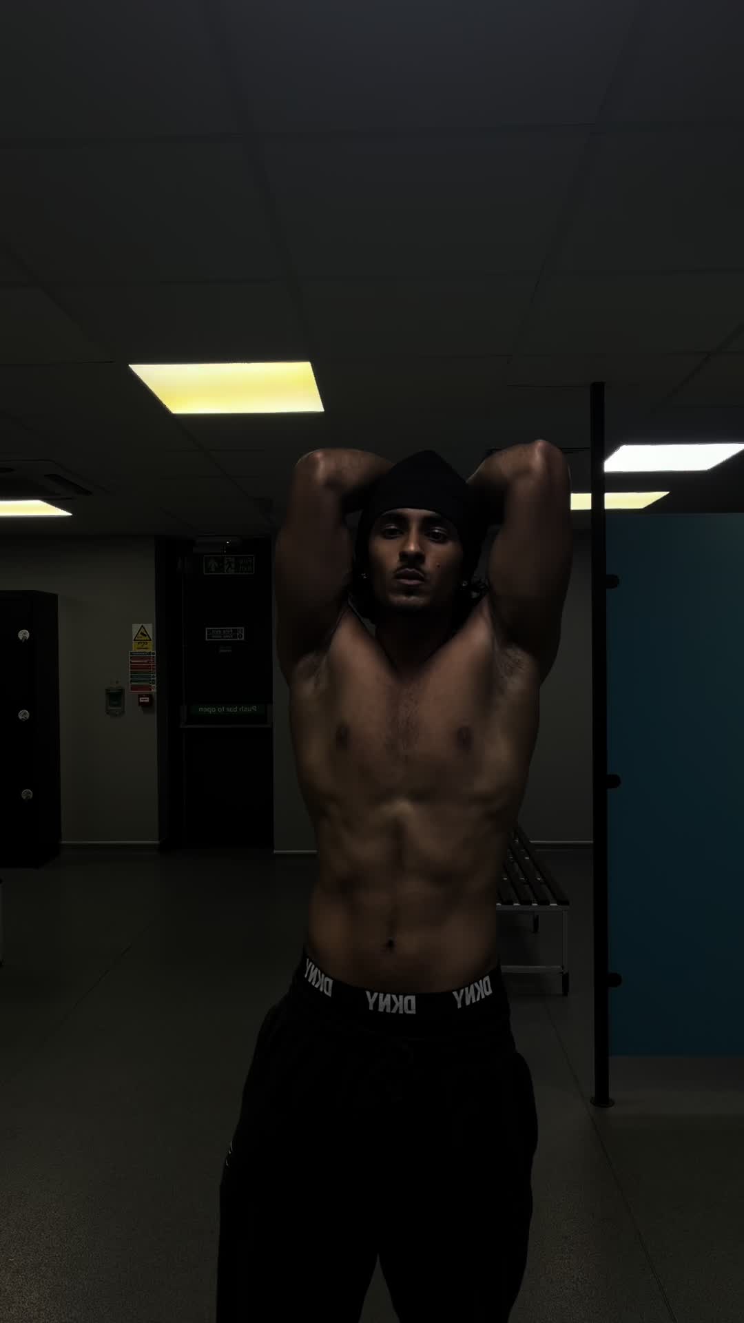@Nxj