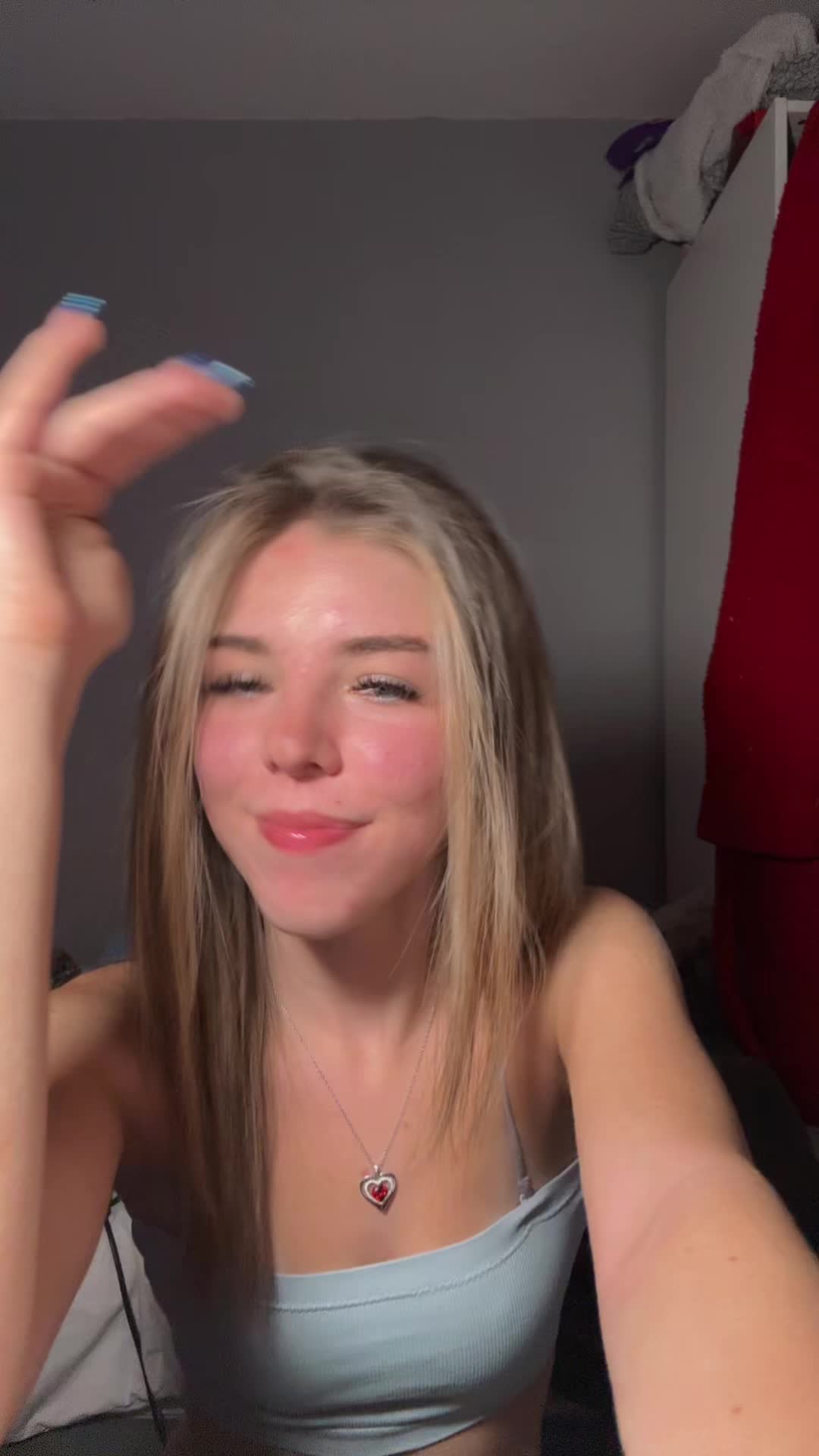 @x_lexie3