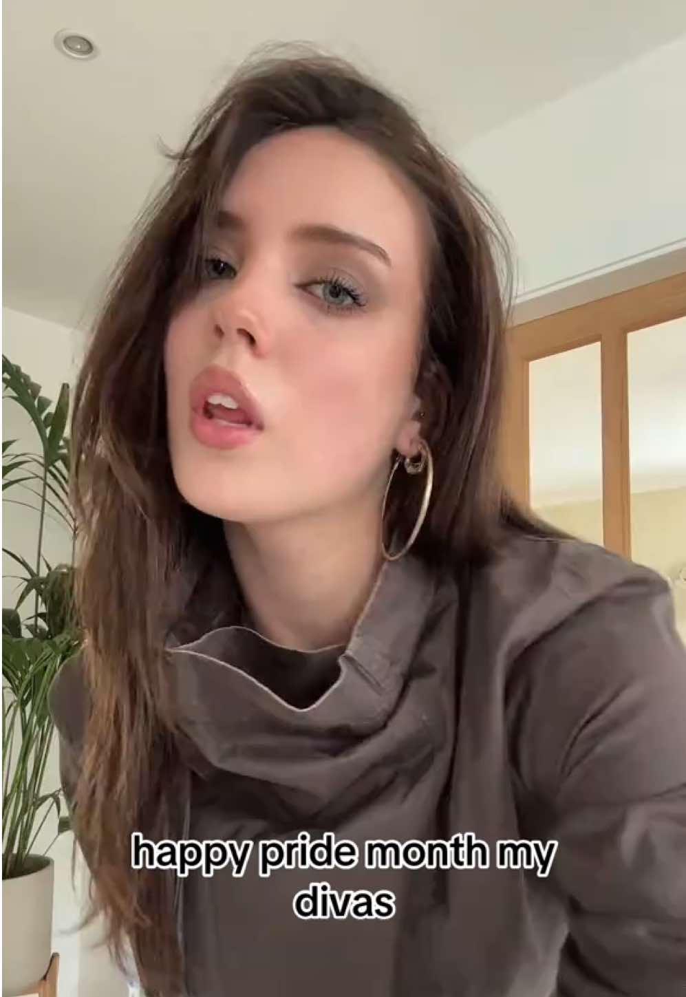 @⋆✴︎˚。⋆₊˚✧˚₊‧☽。⋆